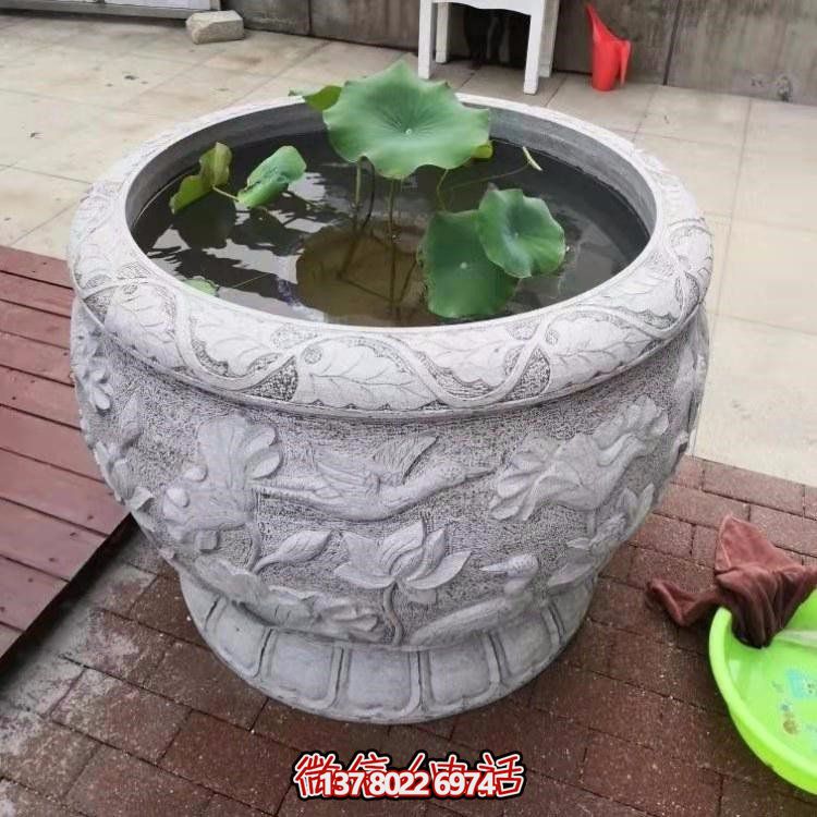 精美絕倫，濃濃古典風情歐式別墅大理石浮雕魚缸擺件