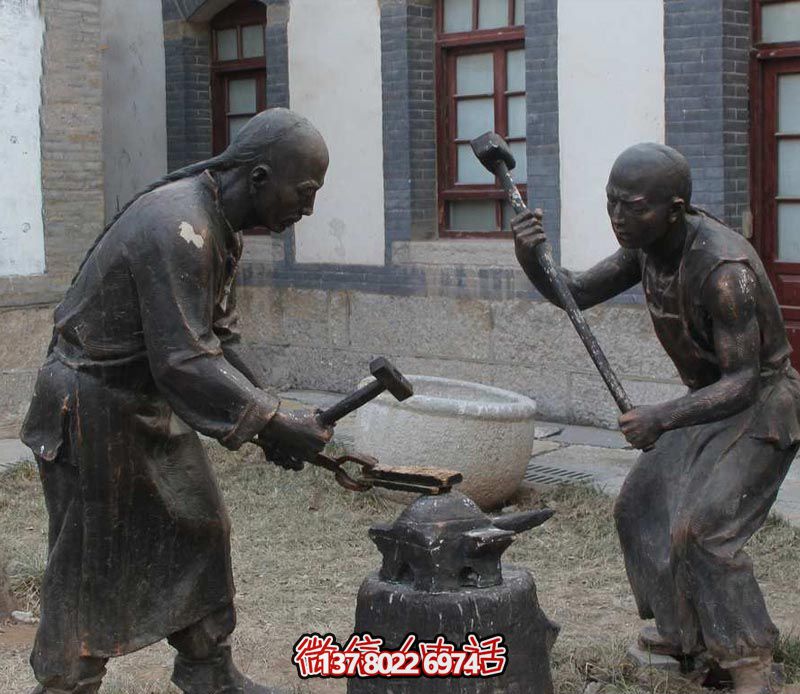 古人鑄造青銅雕塑，景觀美化擺放