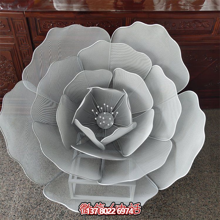 不銹鋼鏤空戶外蓮花雕塑，更美的園林景觀