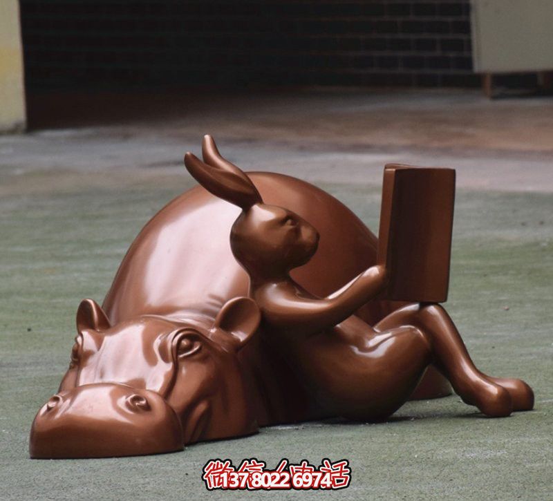 玻璃創(chuàng)意海馬雕塑,擺放于場(chǎng)內(nèi),點(diǎn)綴你的生活 玻璃創(chuàng)意海馬雕塑,擺放于場(chǎng)內(nèi),點(diǎn)綴你的生活