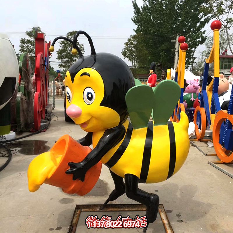 公園商場(chǎng)采花蜜玻璃鋼蜜蜂雕塑 公園商場(chǎng)采花蜜玻璃鋼蜜蜂雕塑
