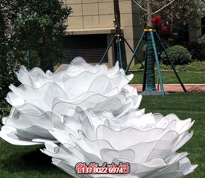 公園景區(qū)不銹鋼藝術仿真花朵雕塑 公園景區(qū)不銹鋼藝術仿真花朵雕塑