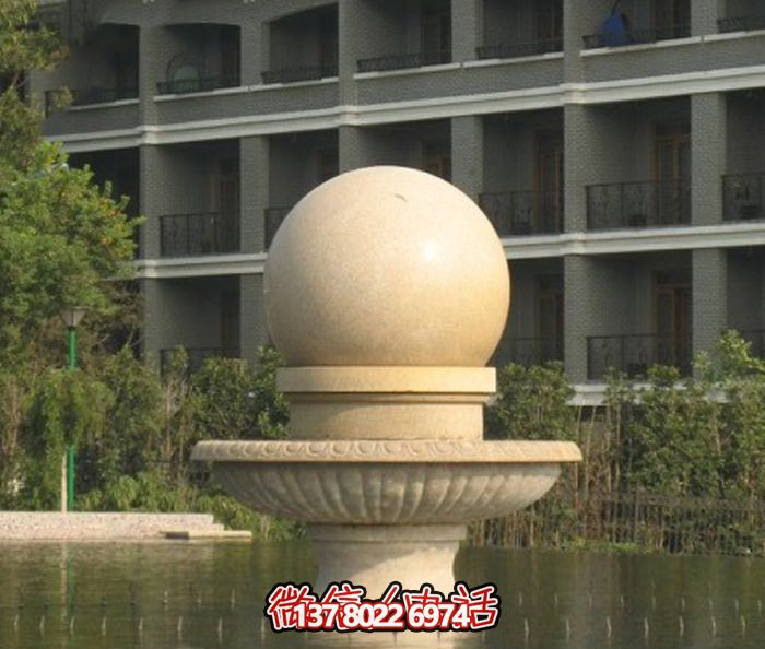 公園景觀小型風(fēng)水球噴泉石雕 公園景觀小型風(fēng)水球噴泉石雕